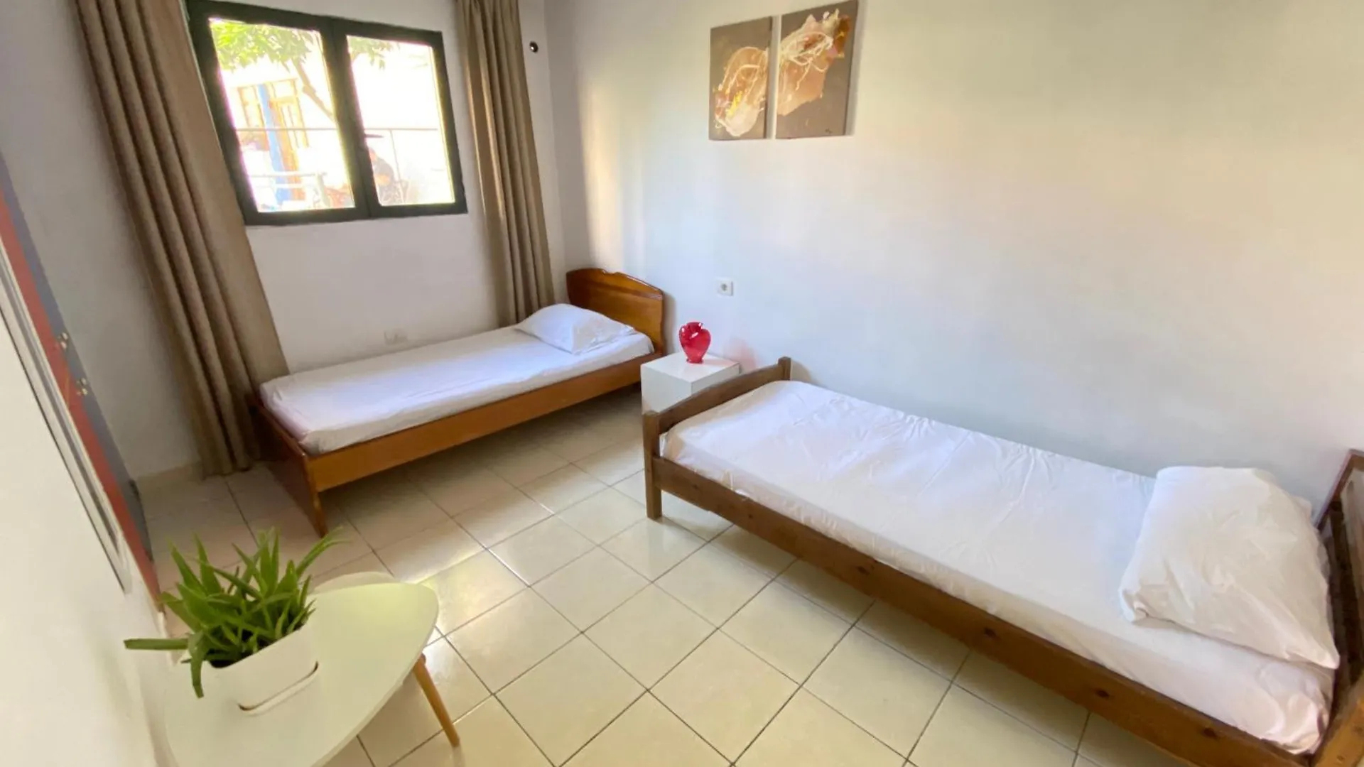 Your Seaside Home! Entire Place, Free Parking Vlorë Διαμέρισμα